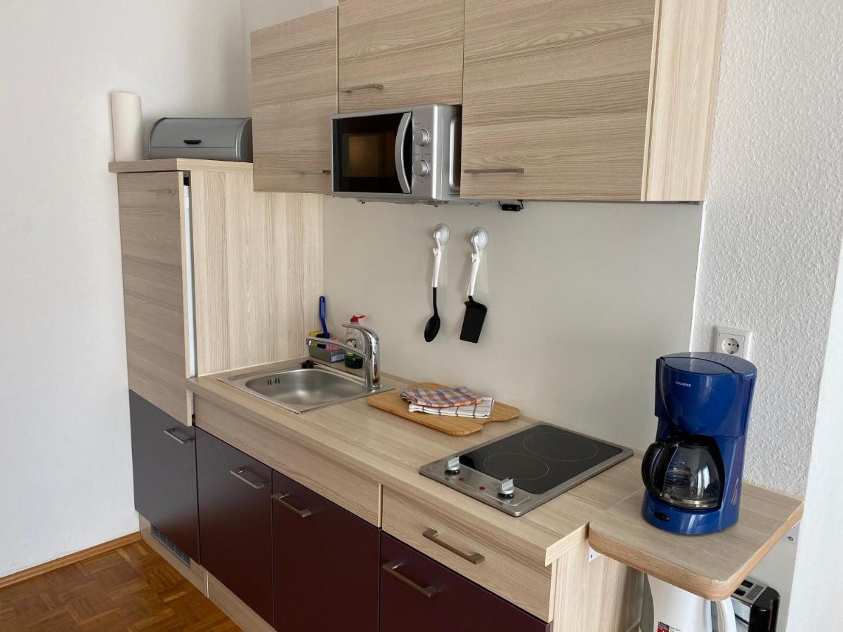 Apartmenthaus Zentrum Komfort Apartments Mit Minikuchen Verschiedener Grossen Кассель Екстер'єр фото
