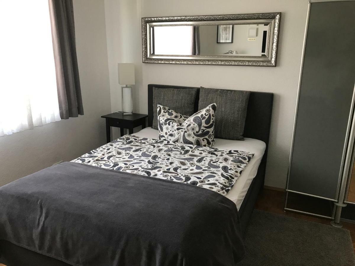 Apartmenthaus Zentrum Komfort Apartments Mit Minikuchen Verschiedener Grossen Кассель Екстер'єр фото