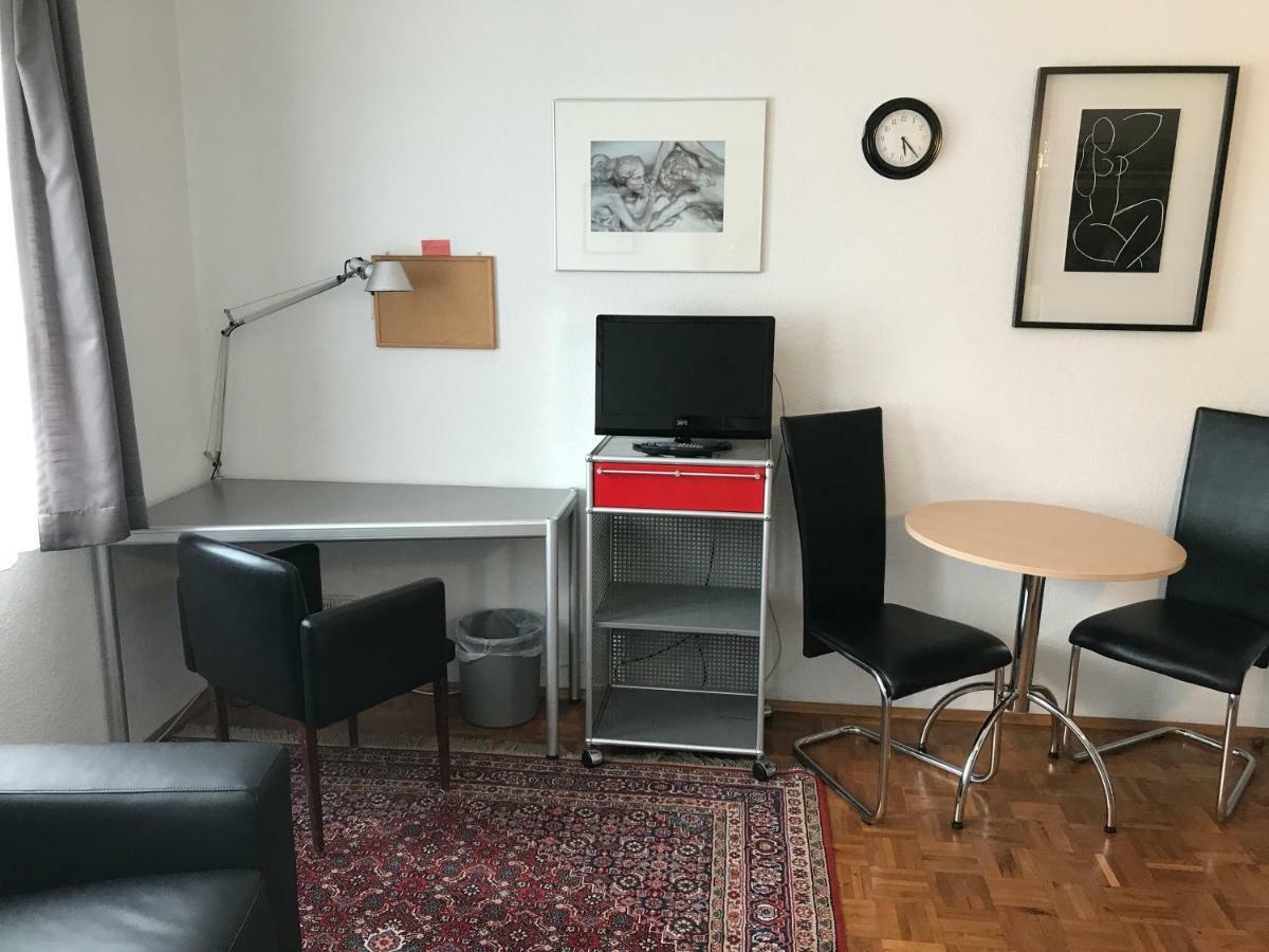 Apartmenthaus Zentrum Komfort Apartments Mit Minikuchen Verschiedener Grossen Кассель Екстер'єр фото