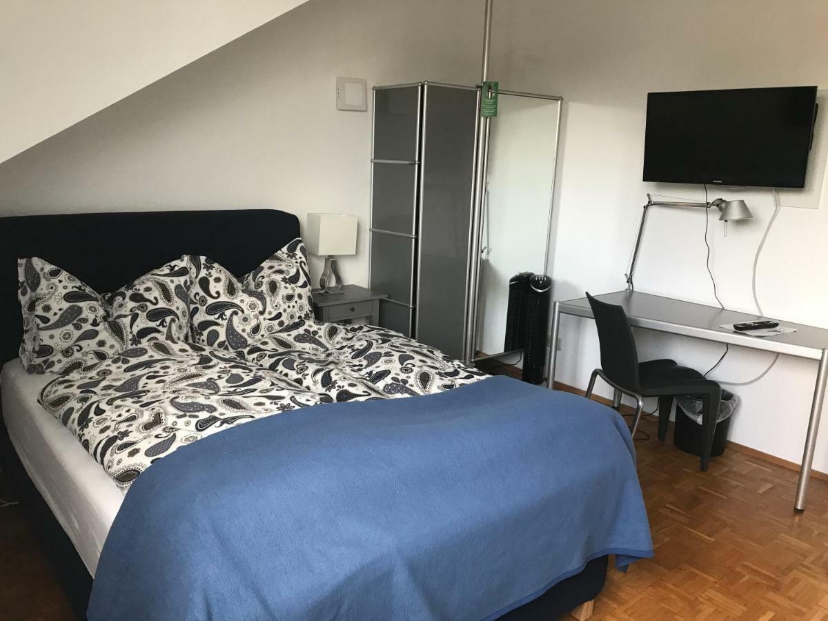 Apartmenthaus Zentrum Komfort Apartments Mit Minikuchen Verschiedener Grossen Кассель Екстер'єр фото