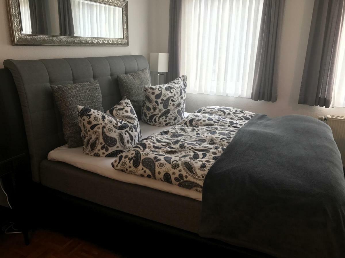 Apartmenthaus Zentrum Komfort Apartments Mit Minikuchen Verschiedener Grossen Кассель Екстер'єр фото