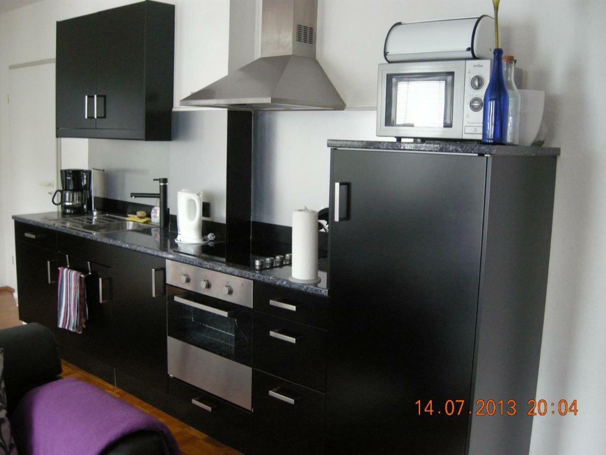 Apartmenthaus Zentrum Komfort Apartments Mit Minikuchen Verschiedener Grossen Кассель Екстер'єр фото