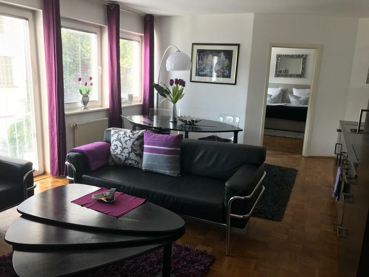 Apartmenthaus Zentrum Komfort Apartments Mit Minikuchen Verschiedener Grossen Кассель Екстер'єр фото